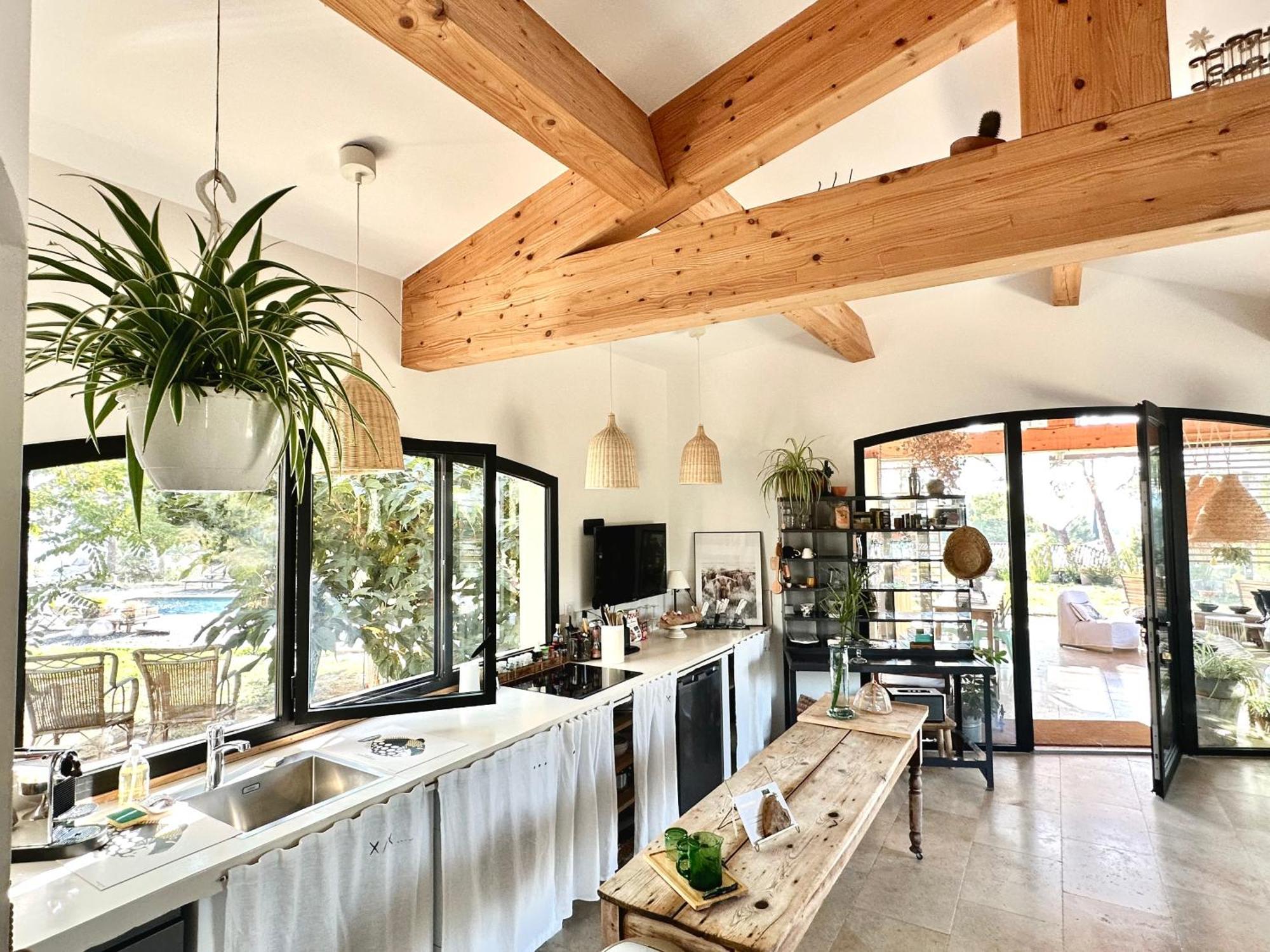 Simple Home La Cadiere-d'Azur Exterior photo