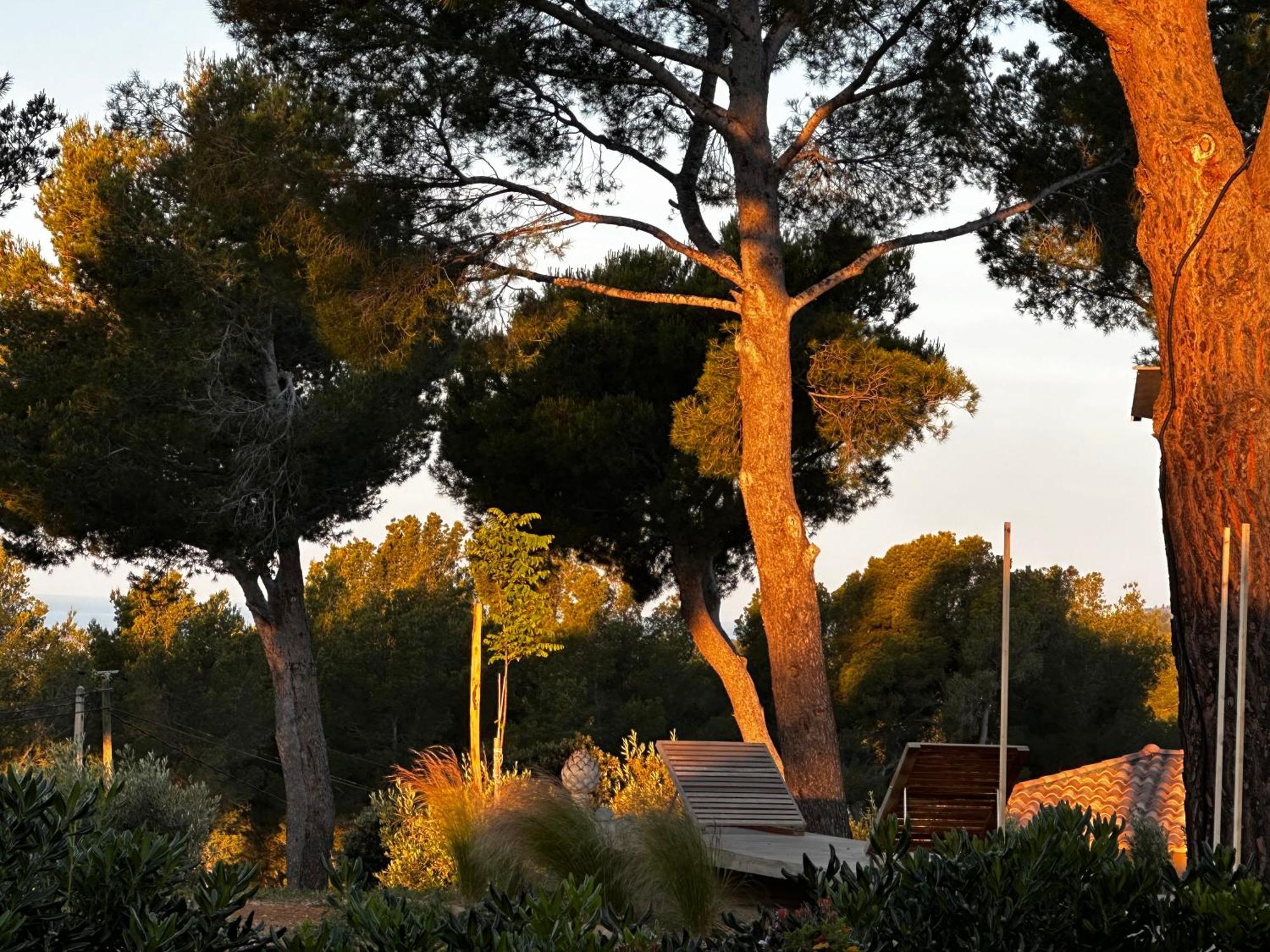 Simple Home La Cadiere-d'Azur Exterior photo